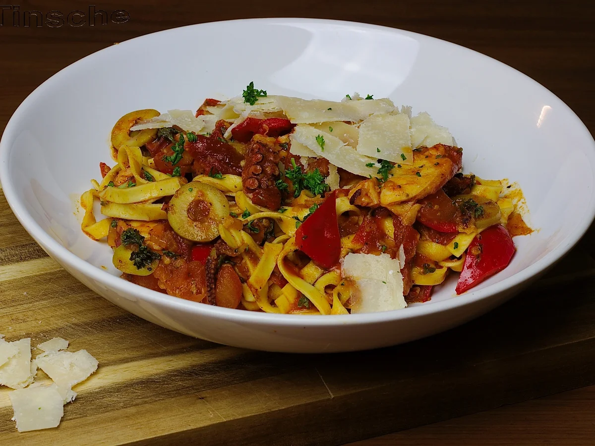 Mediterrane Oktopus-Tagliatelle - Rezept - Bild Nr. 5584