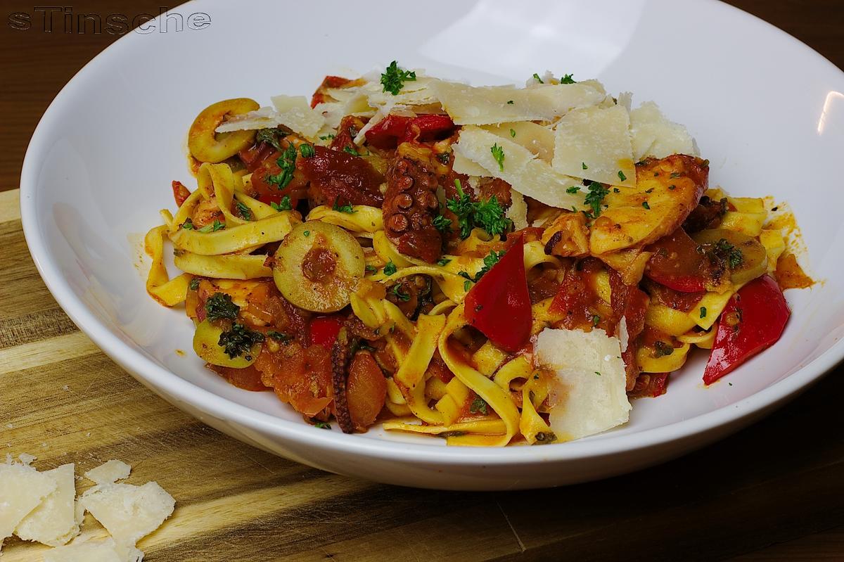 Mediterrane Oktopus-Tagliatelle - Rezept - Bild Nr. 5585