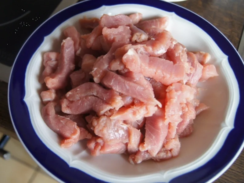 Rezept: Sahne-Schweinefiletgeschnetzeltes mit Spätzle Bild Nr. 5609 Sahne-Schweinefiletgeschnetzeltes mit Spätzle - Rezept - Bild Nr. 5609