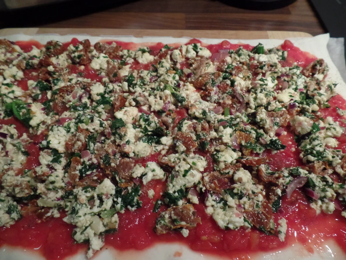 Bärlauch-Feta-Tomaten-Kringel - Rezept - Bild Nr. 5612