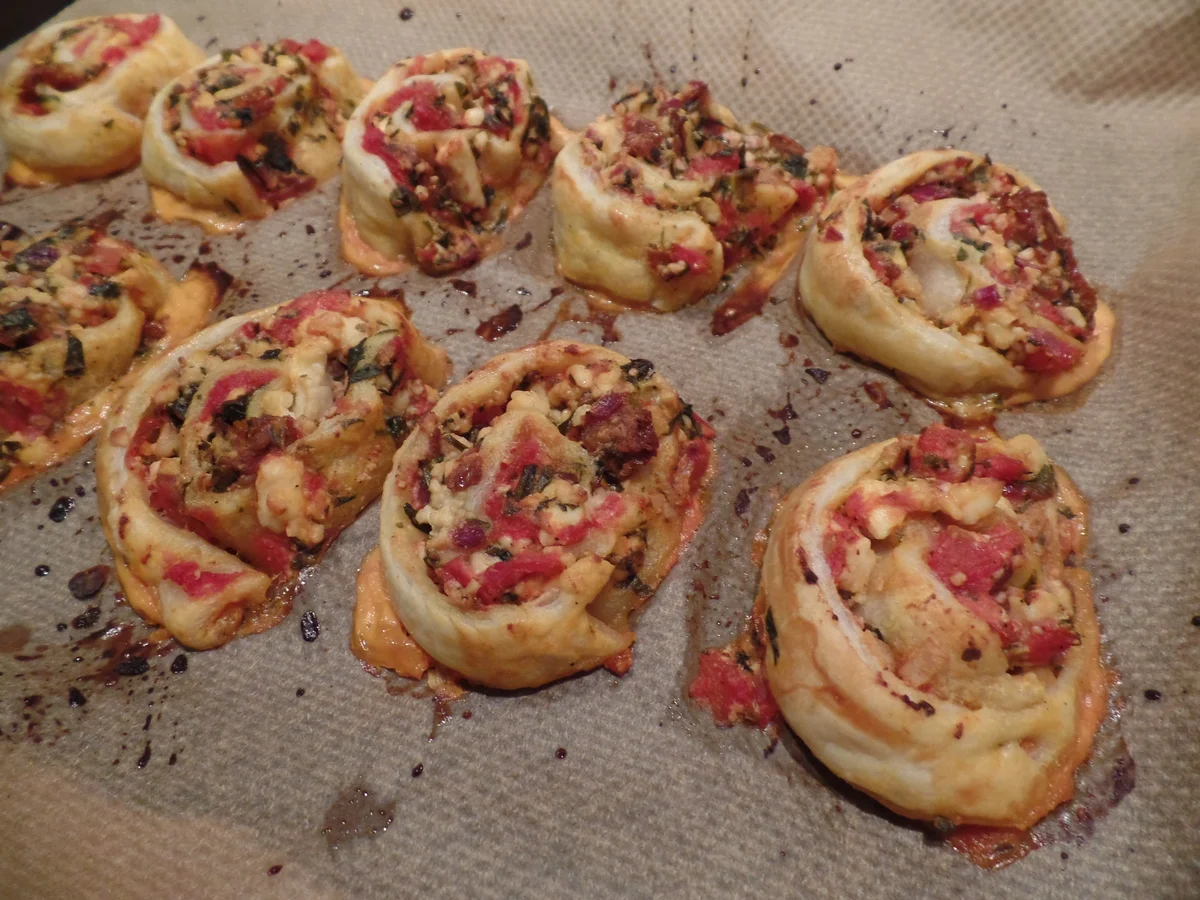 Bärlauch-Feta-Tomaten-Kringel - Rezept - Bild Nr. 5619