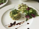 Lachstatar mit Avocado an Gurkensalat - Rezept - Bild Nr. 5603