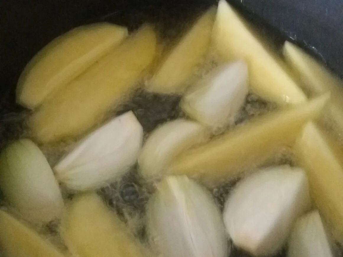 Rezept: Sofrito mit Hähnchenleber Bild Nr. 5609 Sofrito mit Hähnchenleber - Rezept - Bild Nr. 5609