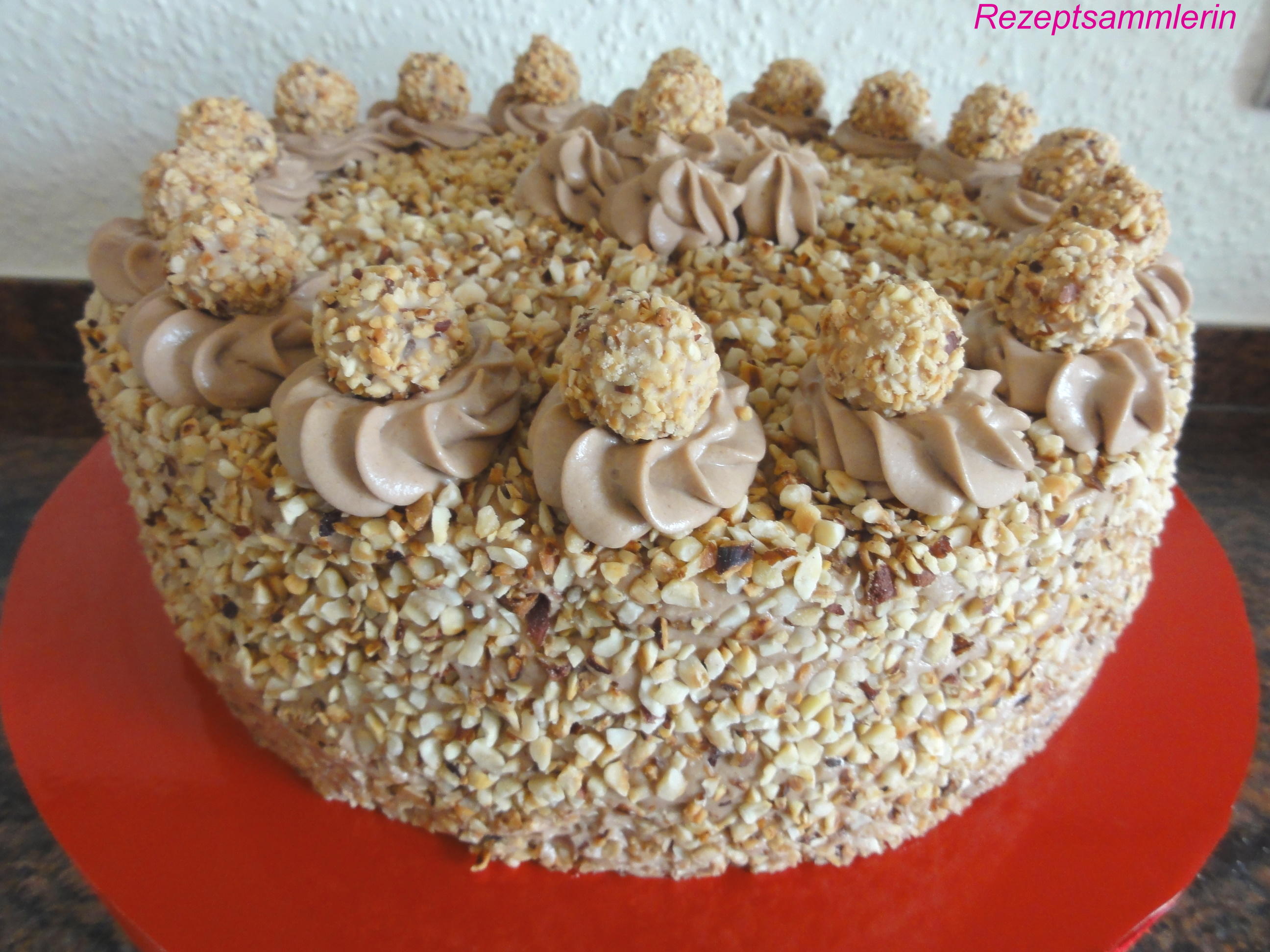 Bilder für Biskuit: GIOTTO ~ TORTE Rezept