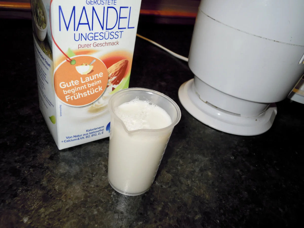 Rezept: Bananen Avocado Smoothie Bild Nr. 2 Bananen Avocado Smoothie - Rezept - Bild Nr. 2