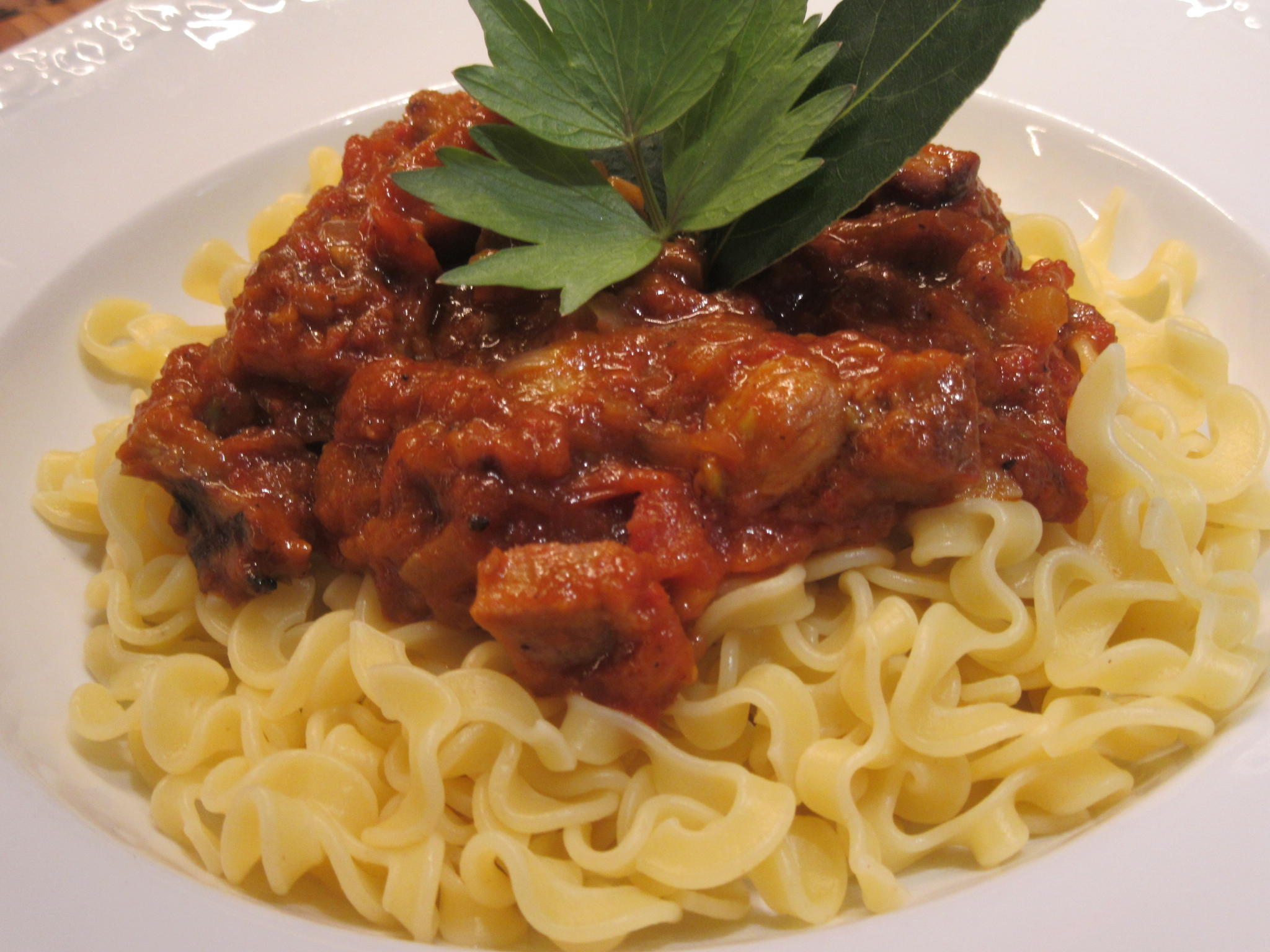 Bilder für Pasta: Pasta Con Carne Alla Griglia e Pomodori - Rezept