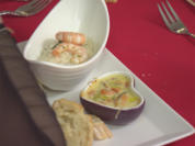 Blumenkohlmousseline mit Garnelen an gratiniertem Gemüse und Meeresfrüchten - Rezept - Bild Nr. 2
