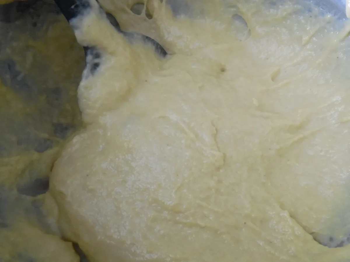 Huhn in Zwiebel-Paprika-Rahm-Soße und Spätzle - Rezept - Bild Nr. 5633