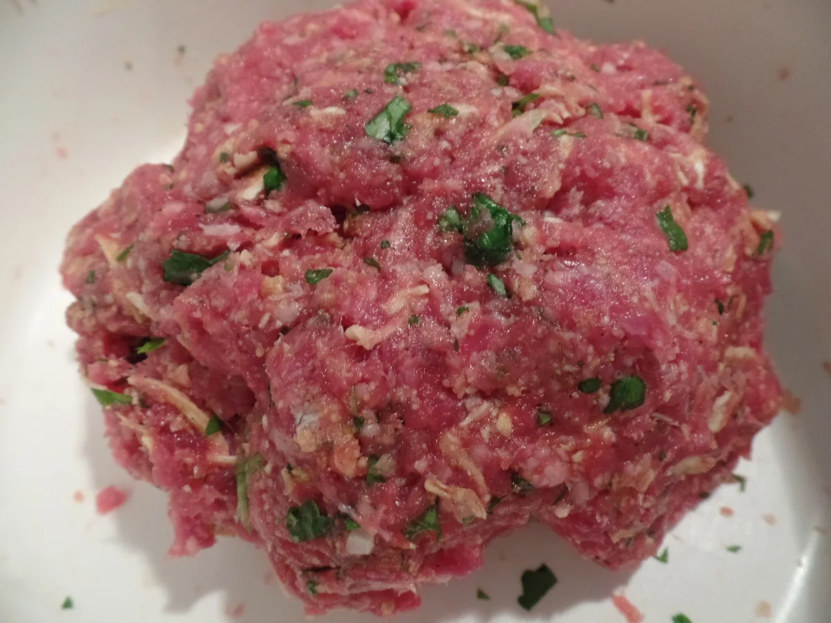 Zwiebelfrikadellen mit Kartoffel-Möhren-Stampf - Rezept - Bild Nr. 5617