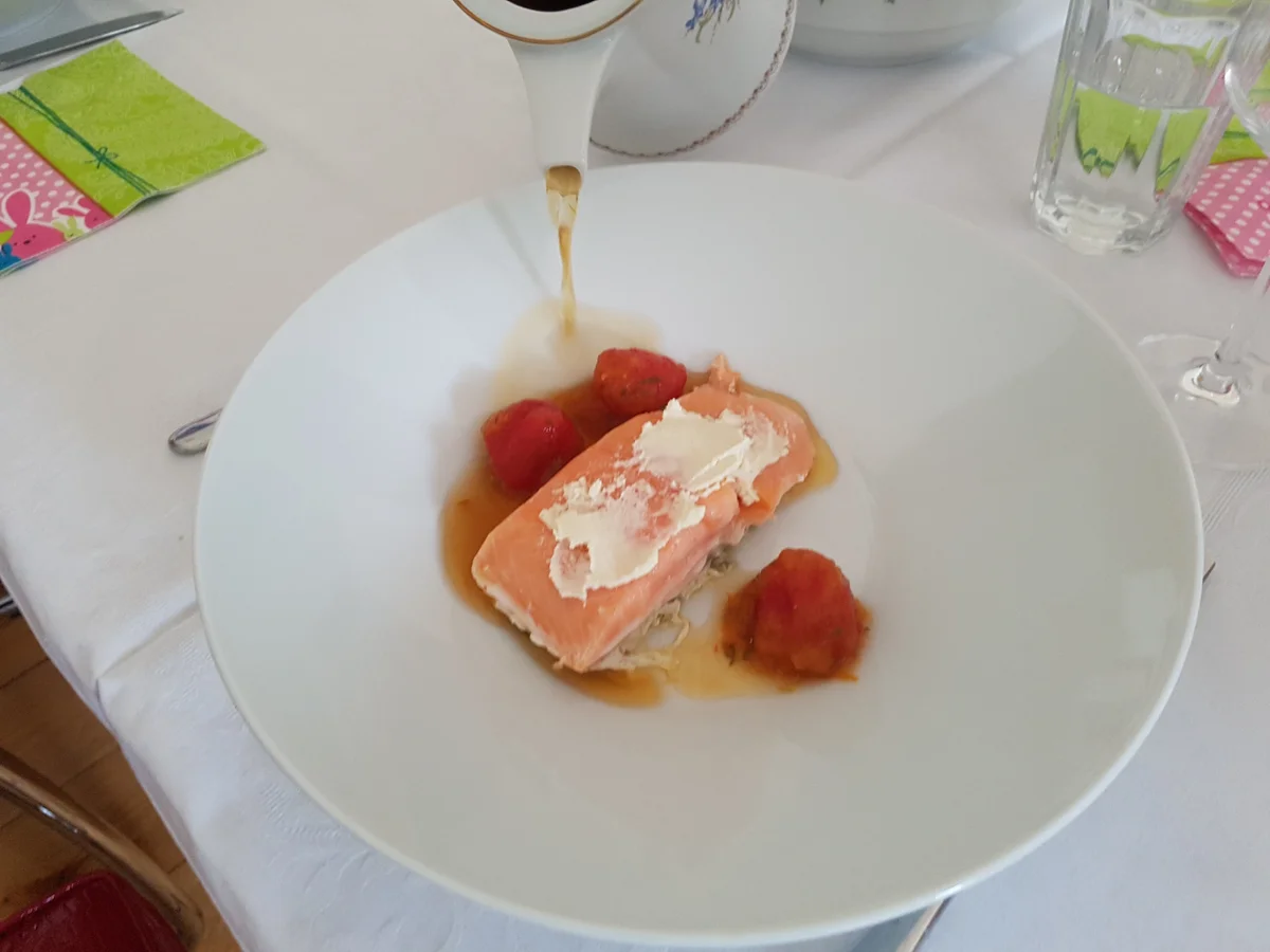 Rezept: Ikarimi-Lachsfilet | Grilltomatensud | Knoblauchmandelpaste | Tomatenkompott Bild Nr. 5889 Ikarimi-Lachsfilet | Grilltomatensud | Knoblauchmandelpaste | Tomatenkompott - Rezept - Bild Nr. 5889