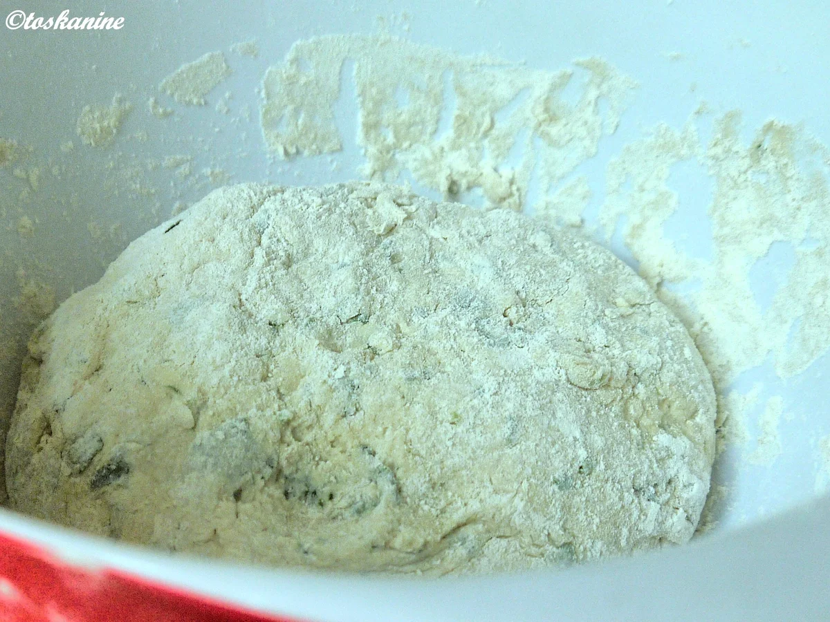 Rezept: Dinkel-Bärlauch-Brot Bild Nr. 5618 Dinkel-Bärlauch-Brot - Rezept - Bild Nr. 5618