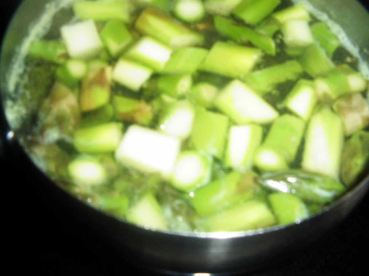 Rezept: Spargelpasta mit Champignons Bild Nr. 5618 Spargelpasta mit Champignons - Rezept - Bild Nr. 5618