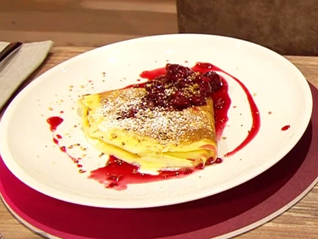Rezept: Crêpe mit Himbeeren (Anna Thalbach) Bild Nr. 2 Crêpe mit Himbeeren (Anna Thalbach) - Rezept - Bild Nr. 2