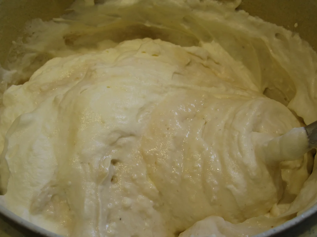 Rezept: Backen: Erdbeer-Rhabarber-Schnitten Bild Nr. 5620 Backen: Erdbeer-Rhabarber-Schnitten - Rezept - Bild Nr. 5620