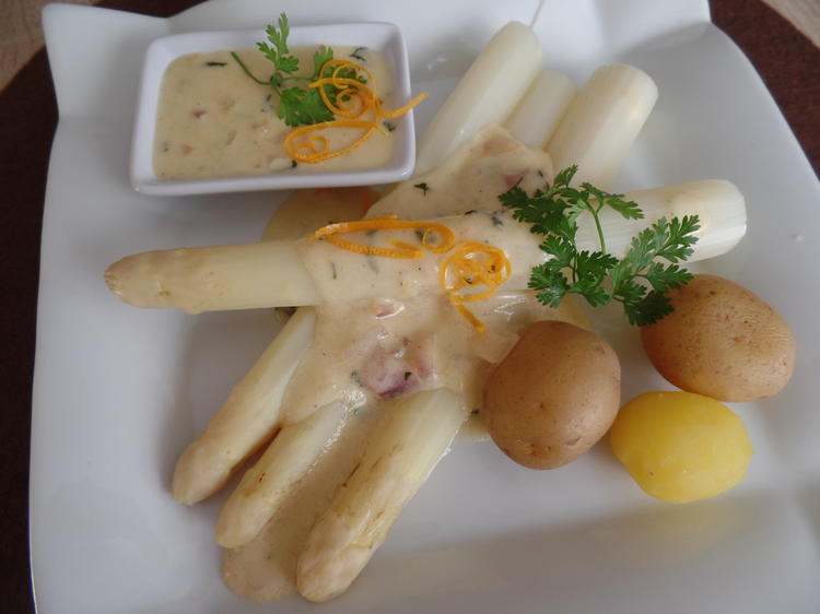 Spargel mit Orangen Kerbel Sauce - einfach - von Sheeva1960