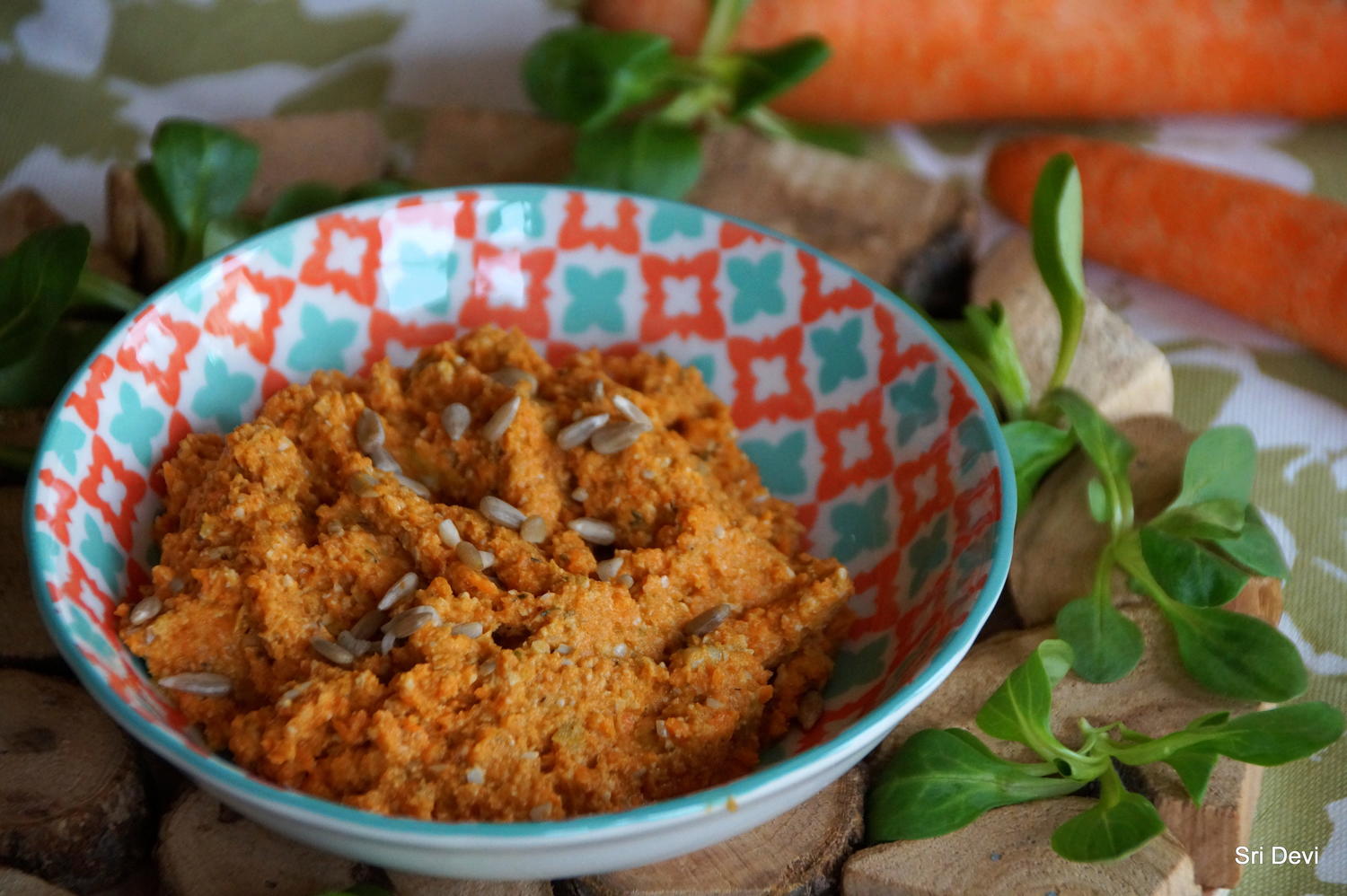 Dip: Karotten-Sonnenblumenkern-Aufstrich - Rezept - kochbar.de