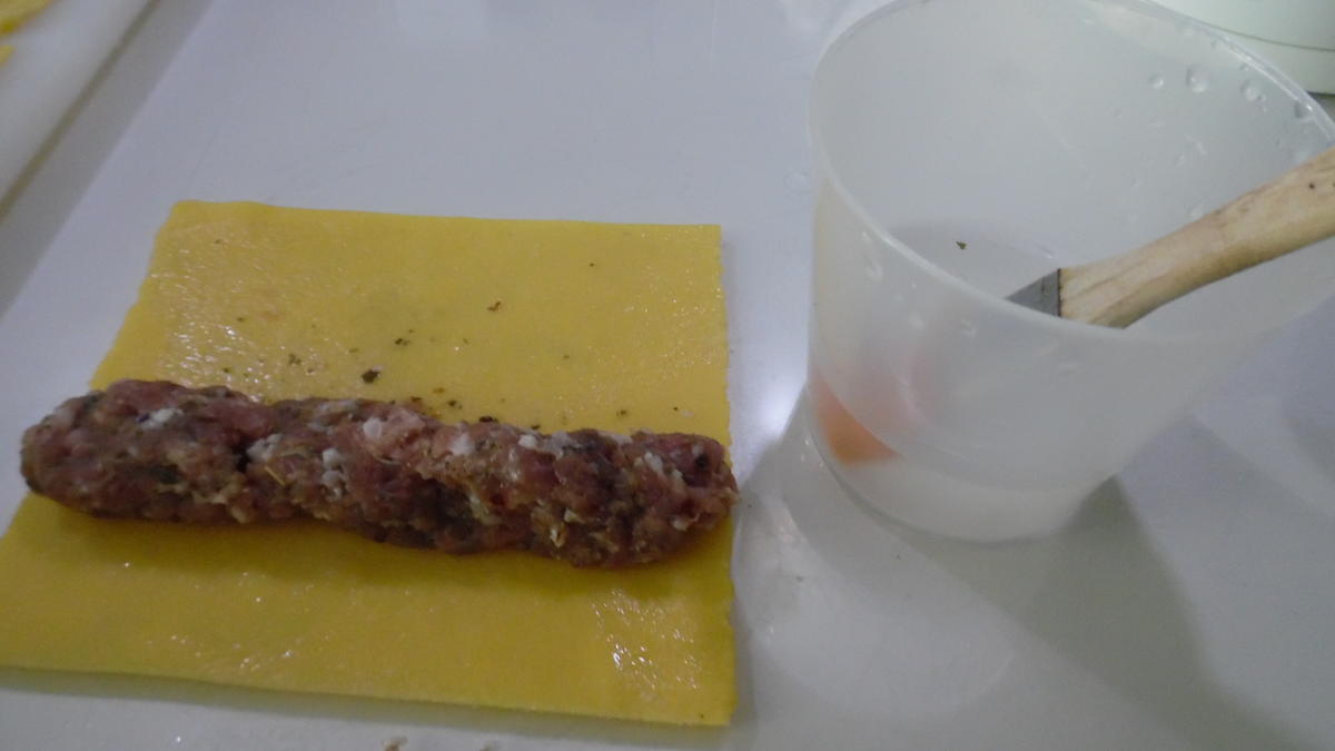 Cannelloni mit Brätfüllung, Spinat-Frischkäse-Soße und Parmesan-Haube - Rezept - Bild Nr. 5651