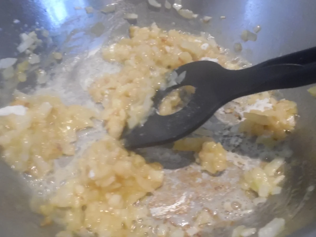 Rezept: Cannelloni mit Brätfüllung, Spinat-Frischkäse-Soße und Parmesan-Haube Bild Nr. 5658 Cannelloni mit Brätfüllung, Spinat-Frischkäse-Soße und Parmesan-Haube - Rezept - Bild Nr. 5658