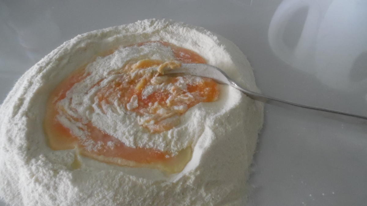 Cannelloni mit Brätfüllung, Spinat-Frischkäse-Soße und Parmesan-Haube - Rezept - Bild Nr. 5666