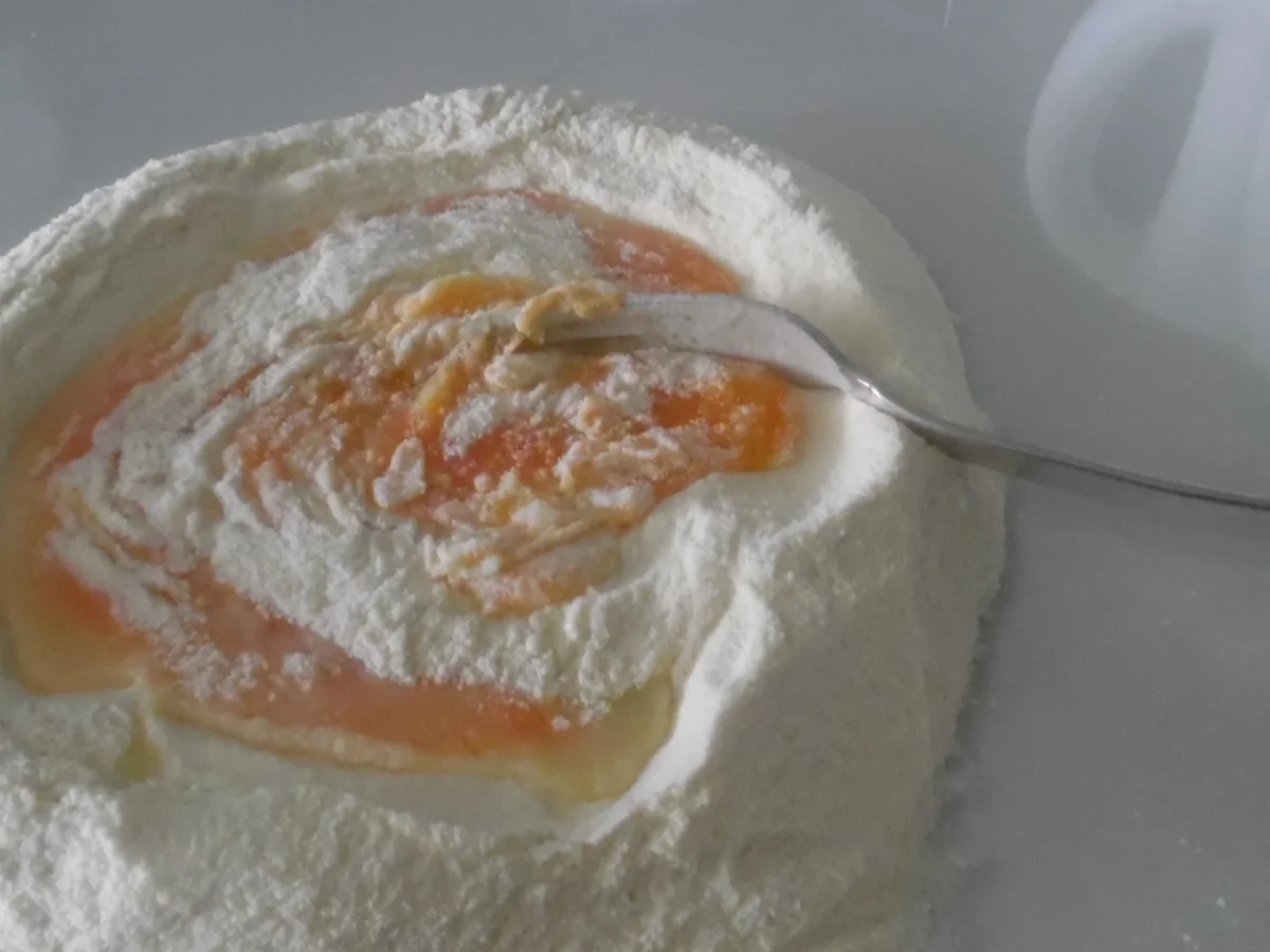 Rezept: Cannelloni mit Brätfüllung, Spinat-Frischkäse-Soße und Parmesan-Haube Bild Nr. 5666 Cannelloni mit Brätfüllung, Spinat-Frischkäse-Soße und Parmesan-Haube - Rezept - Bild Nr. 5666