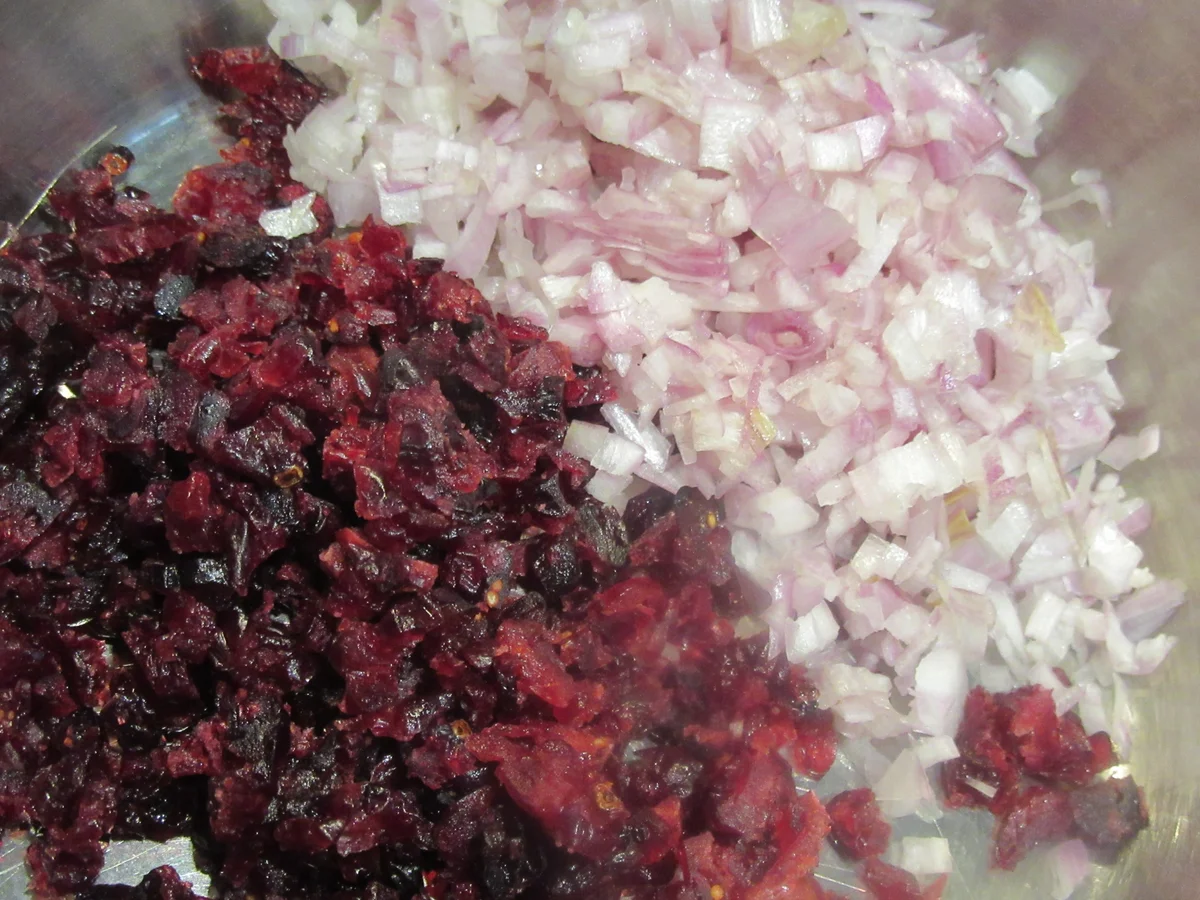 Rezept: Butter: Rotweinbutter Bild Nr. 5648 Butter: Rotweinbutter - Rezept - Bild Nr. 5648