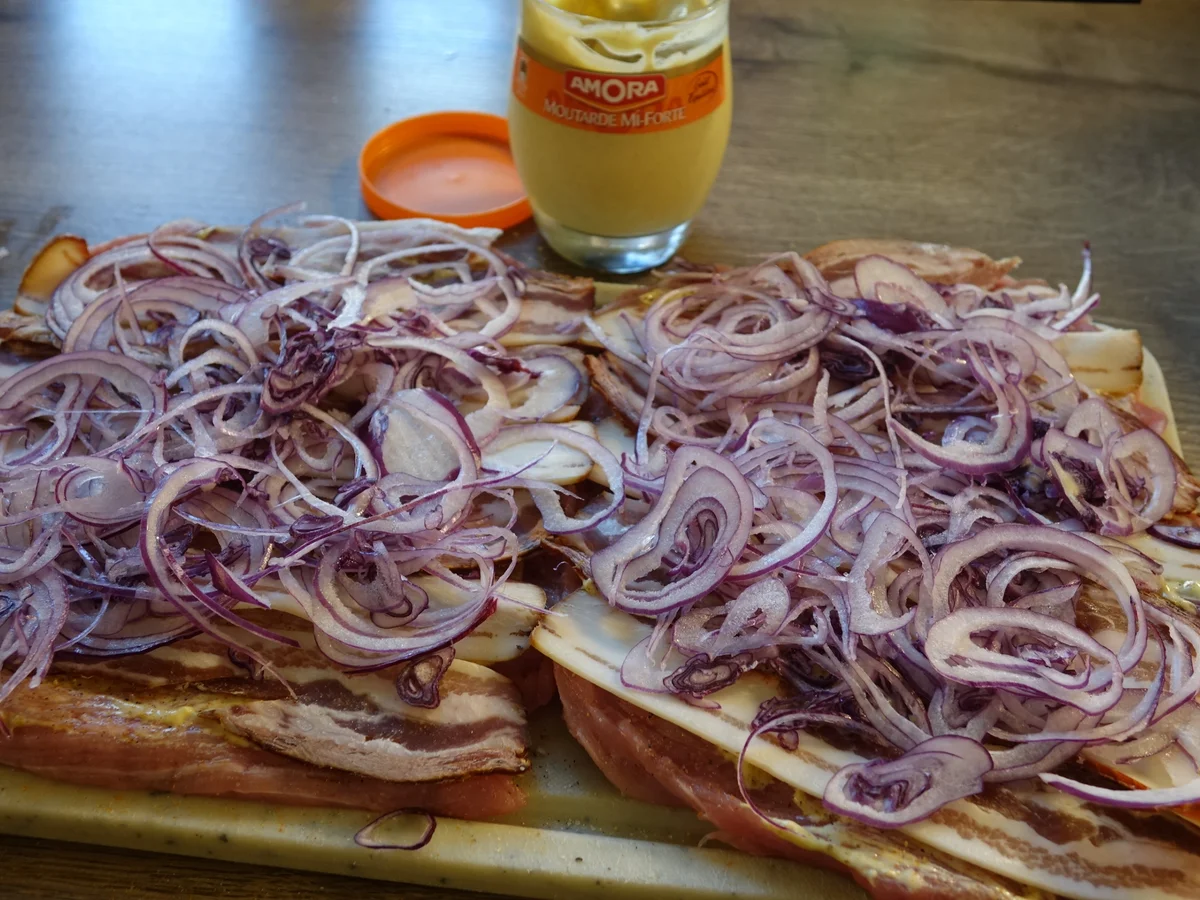 Rezept: Deftig gerollte Schweinespieße Bild Nr. 5650 Deftig gerollte Schweinespieße - Rezept - Bild Nr. 5650