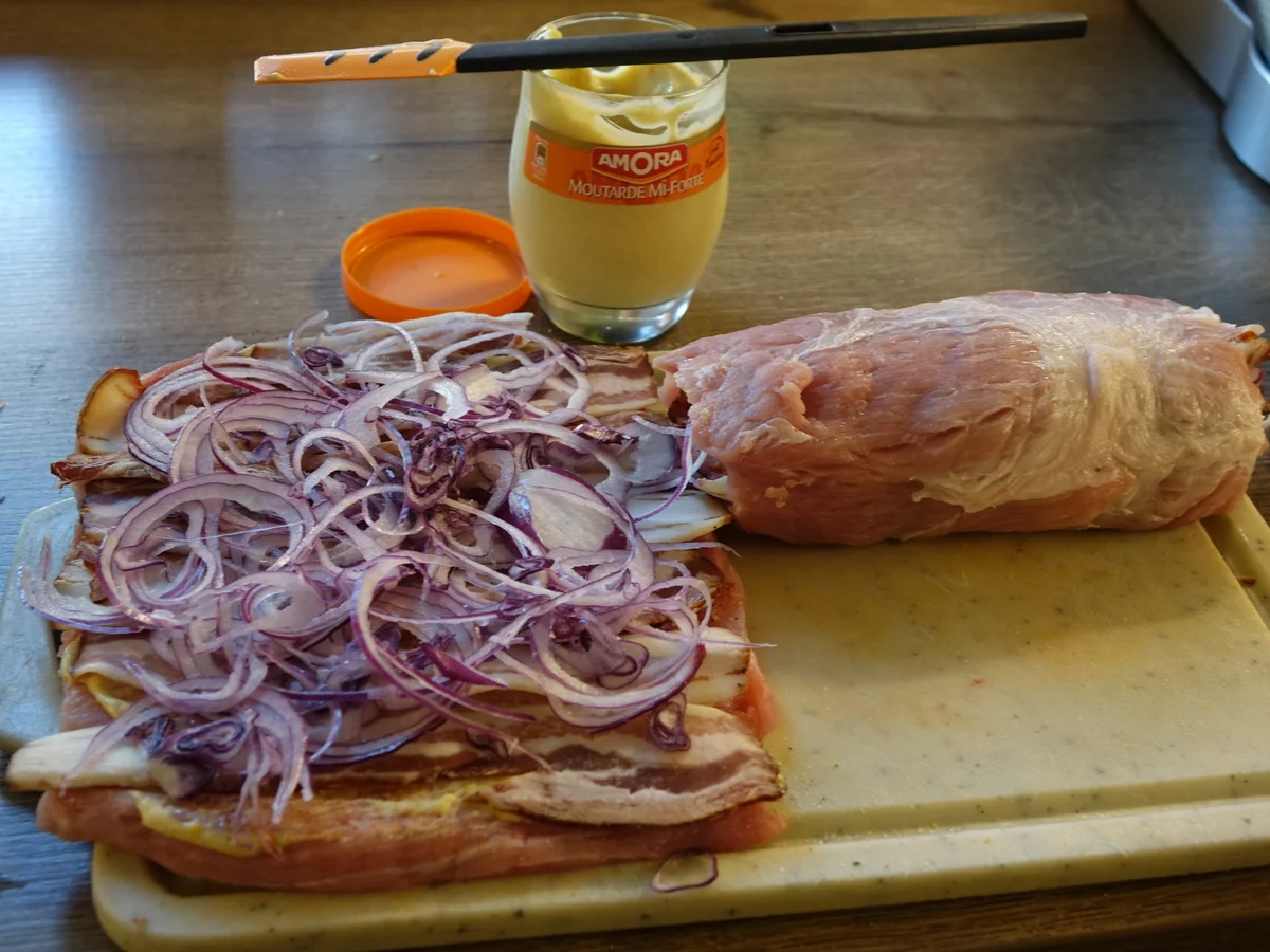 Rezept: Deftig gerollte Schweinespieße Bild Nr. 5651 Deftig gerollte Schweinespieße - Rezept - Bild Nr. 5651