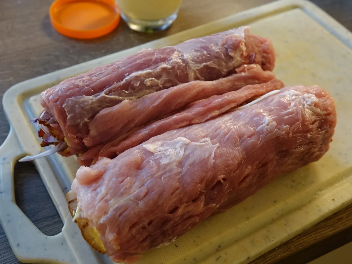 Rezept: Deftig gerollte Schweinespieße Bild Nr. 5652 Deftig gerollte Schweinespieße - Rezept - Bild Nr. 5652