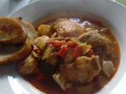 Fischeintopf mit Knoblauch-Crostinis - Rezept - Bild Nr. 5648