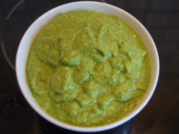 Petersilien Pesto - einfach - von MausVoh Petersilien Pesto - einfach - von MausVoh