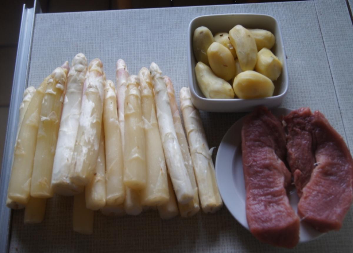 Schweinefilet mit Spargel und Bratkartoffeln - Rezept - Bild Nr. 5651