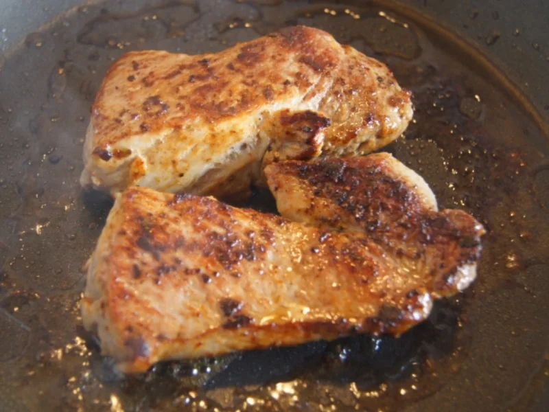 Rezept: Schweinefilet mit Spargel und Bratkartoffeln Bild Nr. 5654 Schweinefilet mit Spargel und Bratkartoffeln - Rezept - Bild Nr. 5654