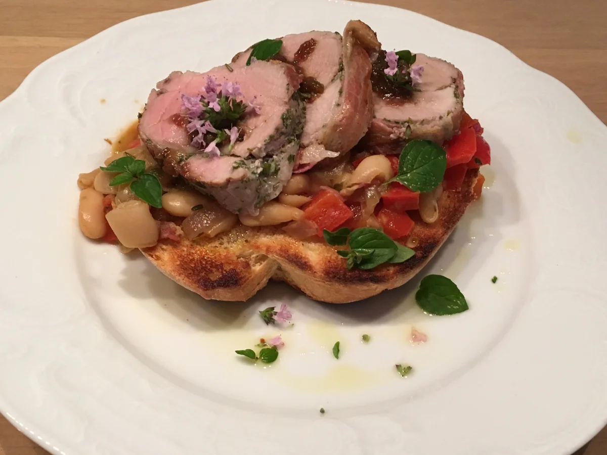 Catalunya Schweinefilet auf Bohnen-Paprikagemüse - Rezept - Bild Nr. 2
