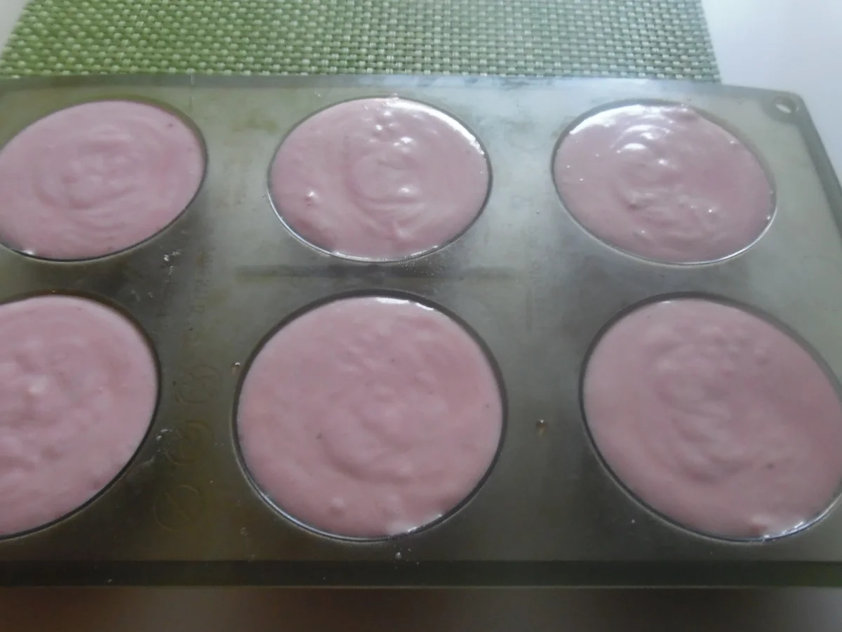 Rezept: Erdbeer-Törtchen mit Waffelboden Bild Nr. 5653 Erdbeer-Törtchen mit Waffelboden - Rezept - Bild Nr. 5653