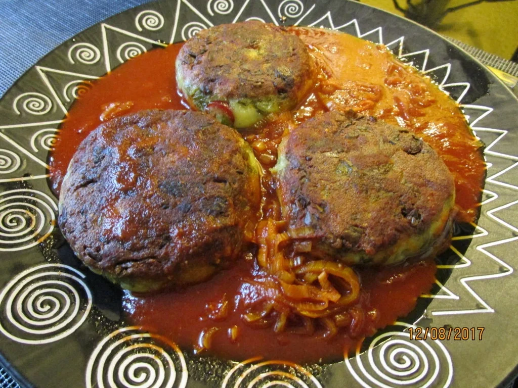 Rezept: Sauerampfer-Cabanossi-Bratlinge Bild Nr. 5653 Sauerampfer-Cabanossi-Bratlinge - Rezept - Bild Nr. 5653