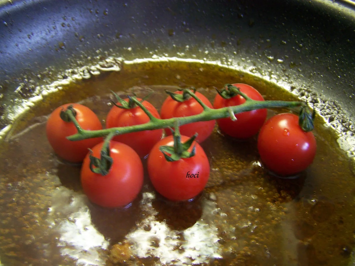 Illustrer Salat mit warmer Tomate - Rezept - Bild Nr. 5662