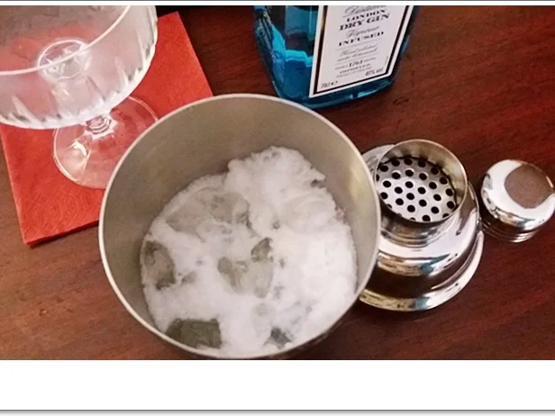 Rezept: White-Lady-Gin ➯ Cocktail Bild Nr. 5660 White-Lady-Gin ➯ Cocktail - Rezept - Bild Nr. 5660