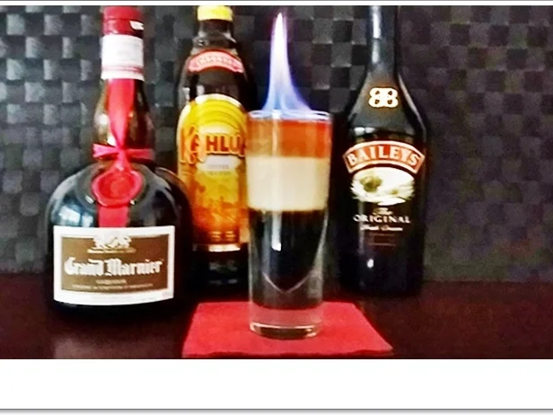 "B-52  SHOT" ➯ Drink  mit horizontaler Schichtung - Rezept - Bild Nr. 5664