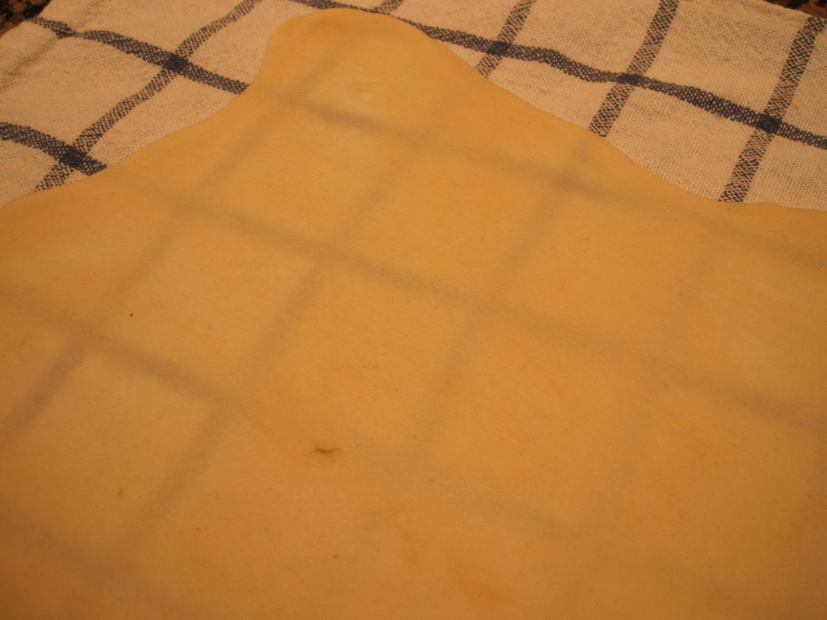 Pikantes Backen: Strudelteig mit Spargel-Birnen-Käse-Belag - Rezept - Bild Nr. 5671
