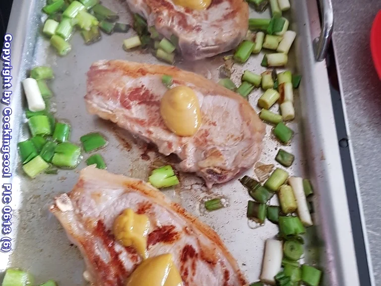 Rezept: Kalbskotelett Salat und Schwellmännchen à la Biggi Bild Nr. 5680 Kalbskotelett Salat und Schwellmännchen à la Biggi - Rezept - Bild Nr. 5680