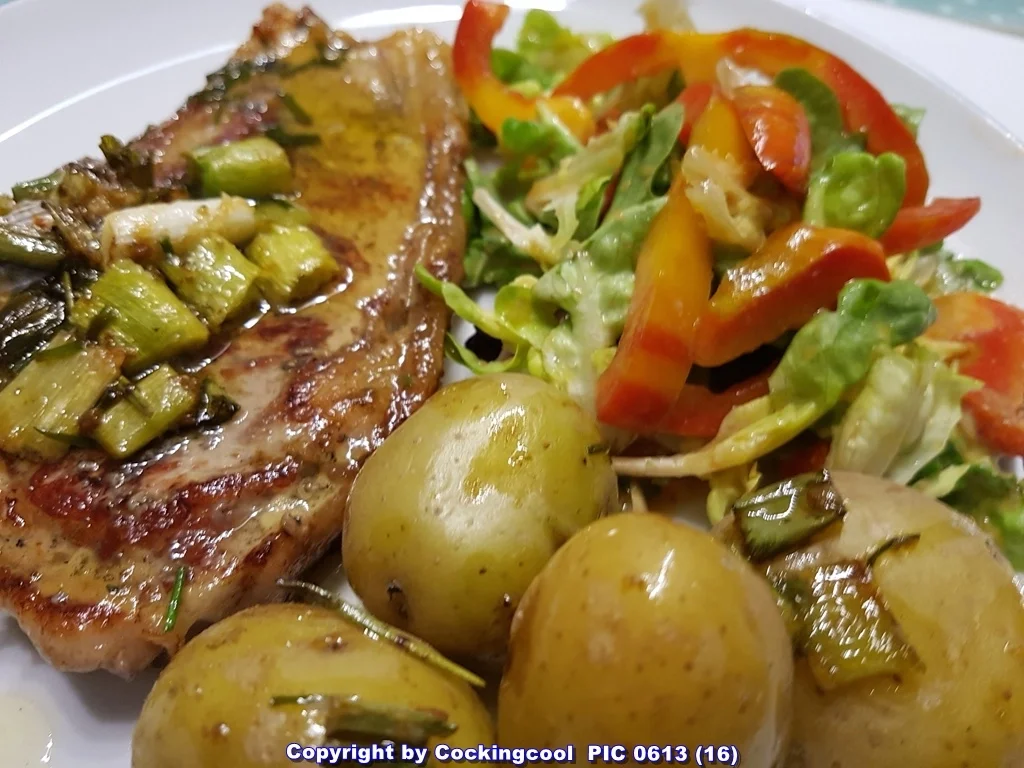 Rezept: Kalbskotelett Salat und Schwellmännchen à la Biggi Bild Nr. 5688 Kalbskotelett Salat und Schwellmännchen à la Biggi - Rezept - Bild Nr. 5688