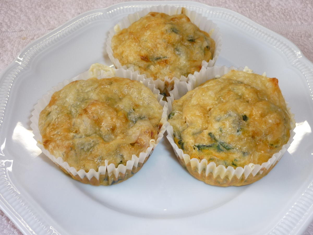 Möhren-Spinat-Muffins (mit oder ohne Salami) - Rezept - Bild Nr. 5678