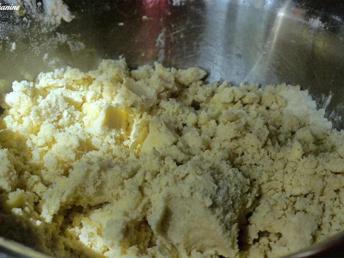 Rezept: Espresso-Kirsch-Kuchen mit Streuseln Bild Nr. 6 Espresso-Kirsch-Kuchen mit Streuseln - Rezept - Bild Nr. 6