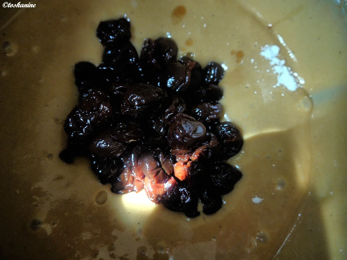 Rezept: Espresso-Kirsch-Kuchen mit Streuseln Bild Nr. 10 Espresso-Kirsch-Kuchen mit Streuseln - Rezept - Bild Nr. 10