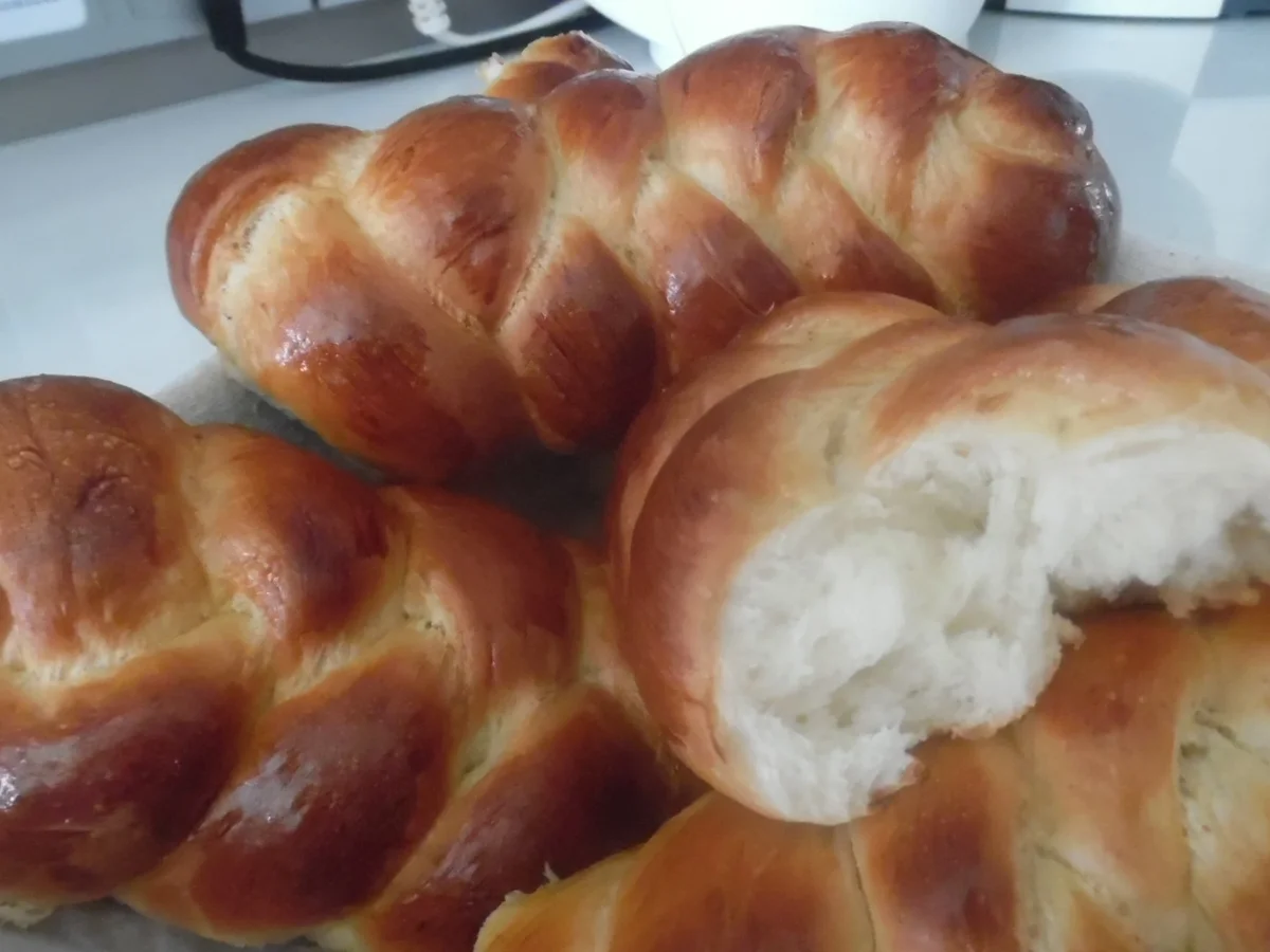 Zopf-Milch-Brötchen - Rezept - Bild Nr. 5685