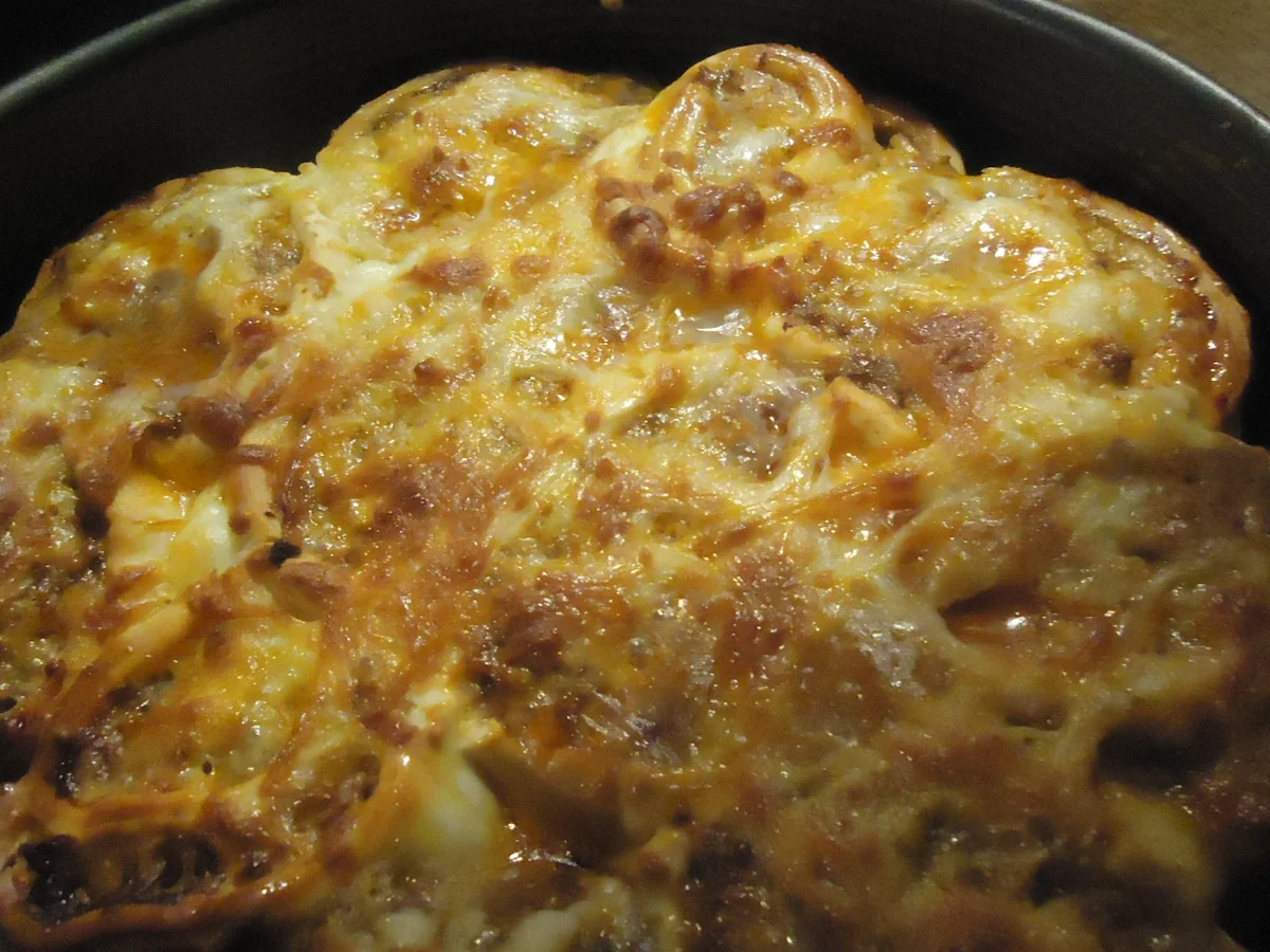 Rosetten-Hackfleisch Kuchen - Rezept - Bild Nr. 5685