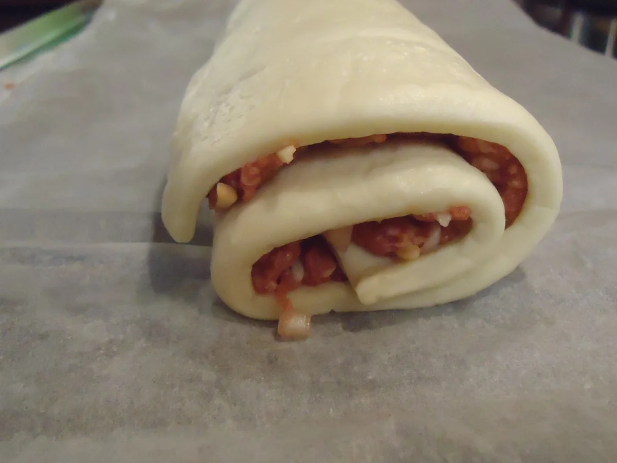 Rosetten-Hackfleisch Kuchen - Rezept - Bild Nr. 5689