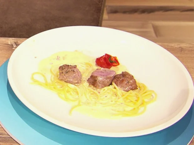 Nudeln mit Chili-Mascarpone-Sauce und Zicklein (Blick in Nelsons Topf) - Rezept - Bild Nr. 2