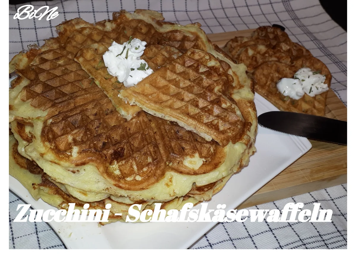 Rezept: BiNe ` S ZUCCHINI - SCHAFSKÄSEWAFFELN Bild Nr. 5694 BiNe ` S ZUCCHINI - SCHAFSKÄSEWAFFELN - Rezept - Bild Nr. 5694