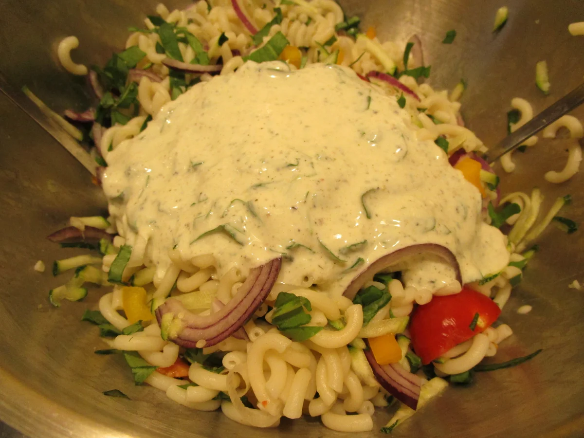 Nudelsalat mit Sauerampfer - Rezept - Bild Nr. 5693